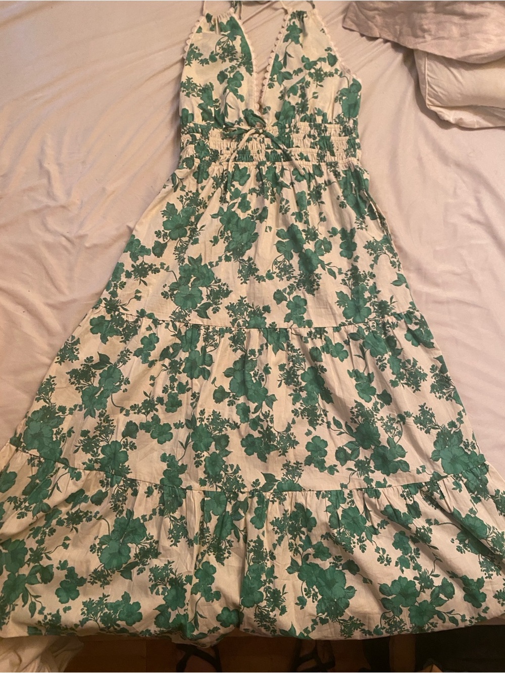 Monteau Los Angeles Size M Green Floral Halter Maxi Dress With Pockets - Picture 3 of 12
